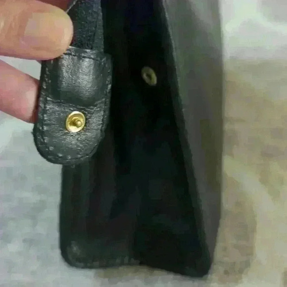 Vintage Black Leather Clutch Zipper Closure Italy - Picture 7 of 11